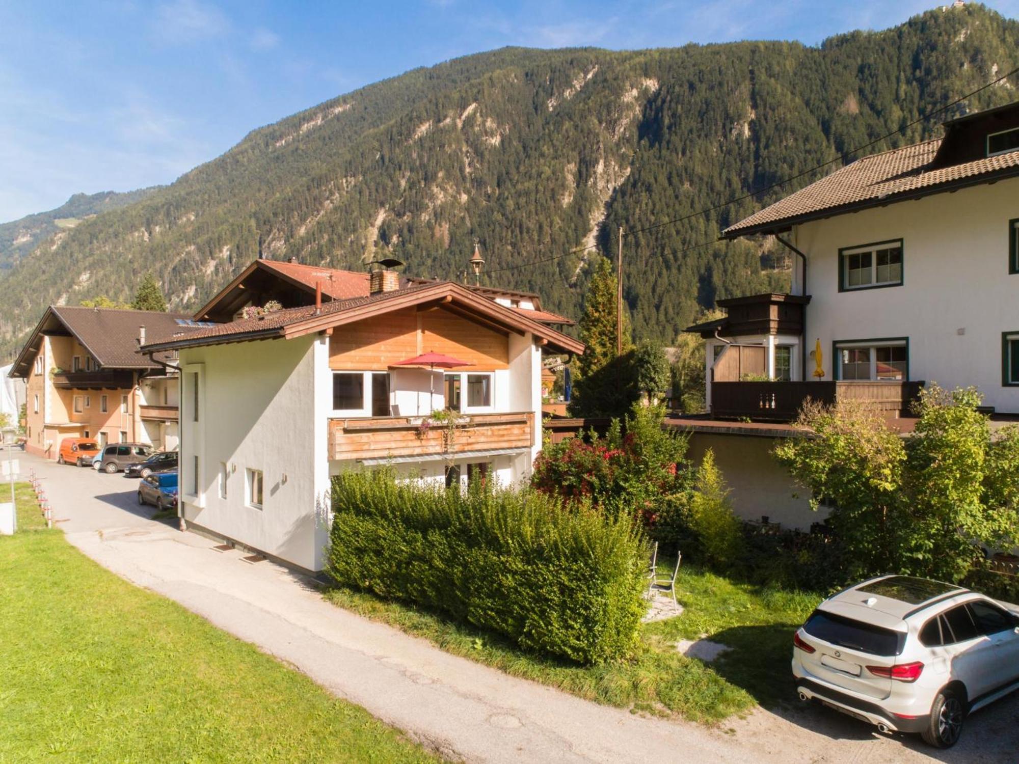 Regenbogenhaus Villa Mayrhofen Exterior photo