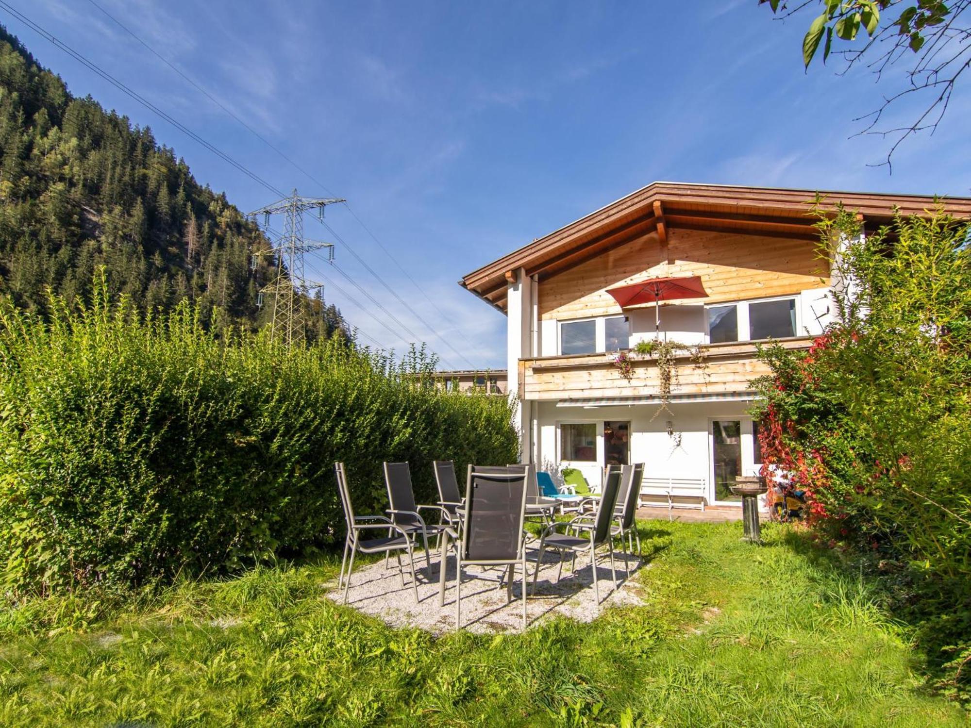Regenbogenhaus Villa Mayrhofen Exterior photo