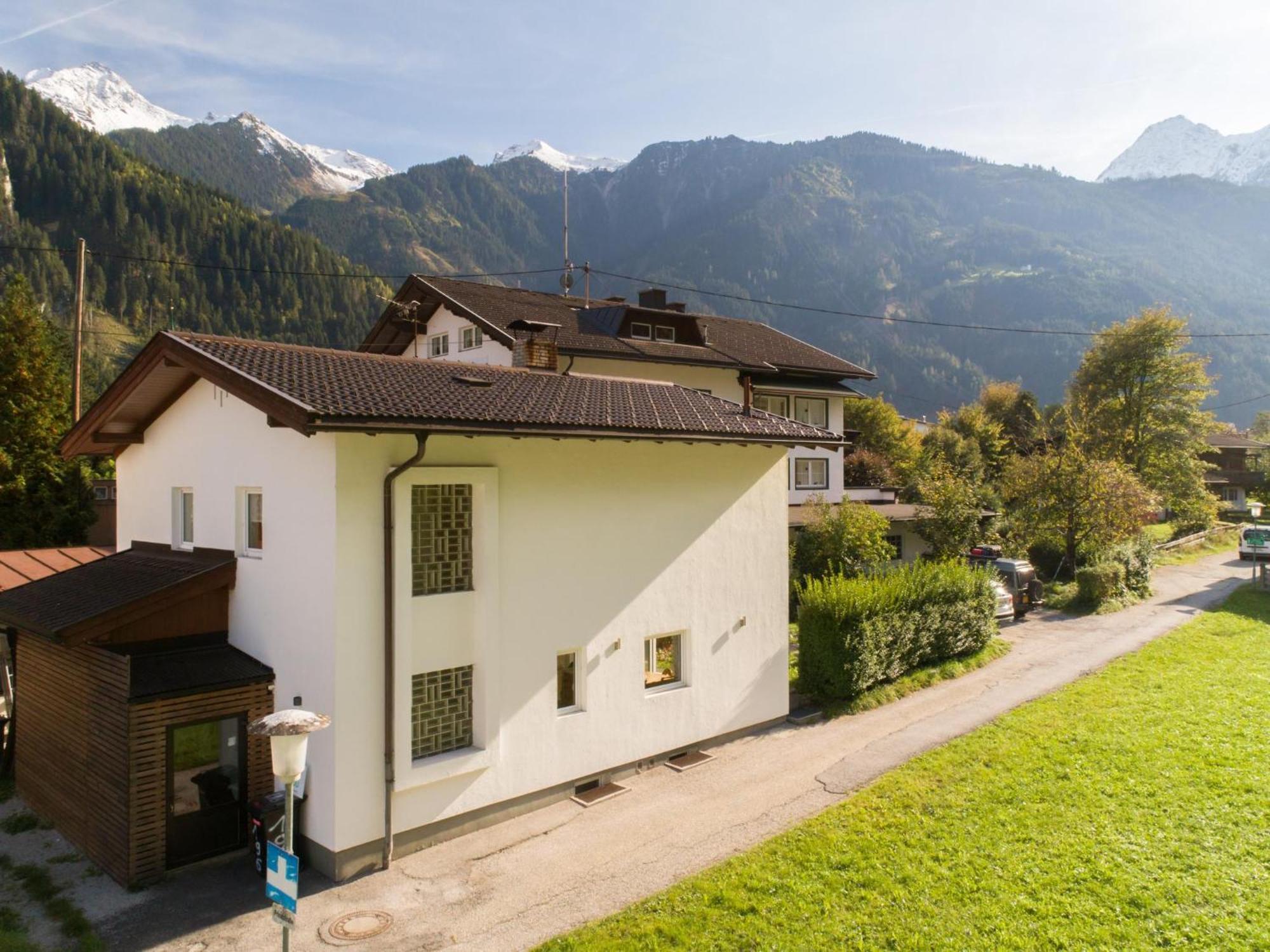 Regenbogenhaus Villa Mayrhofen Exterior photo